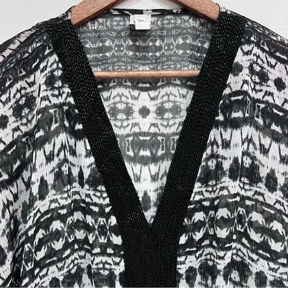 Badgley Mischka Black and White Beaded Oversized V-neck Swim Coverup Top, Small - Picture 2 of 11